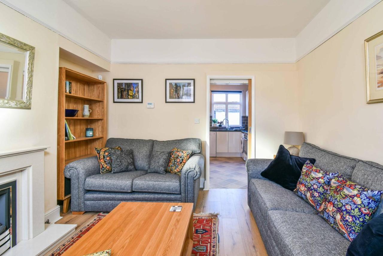 Bay Tree Cottage ヨーク エクステリア 写真