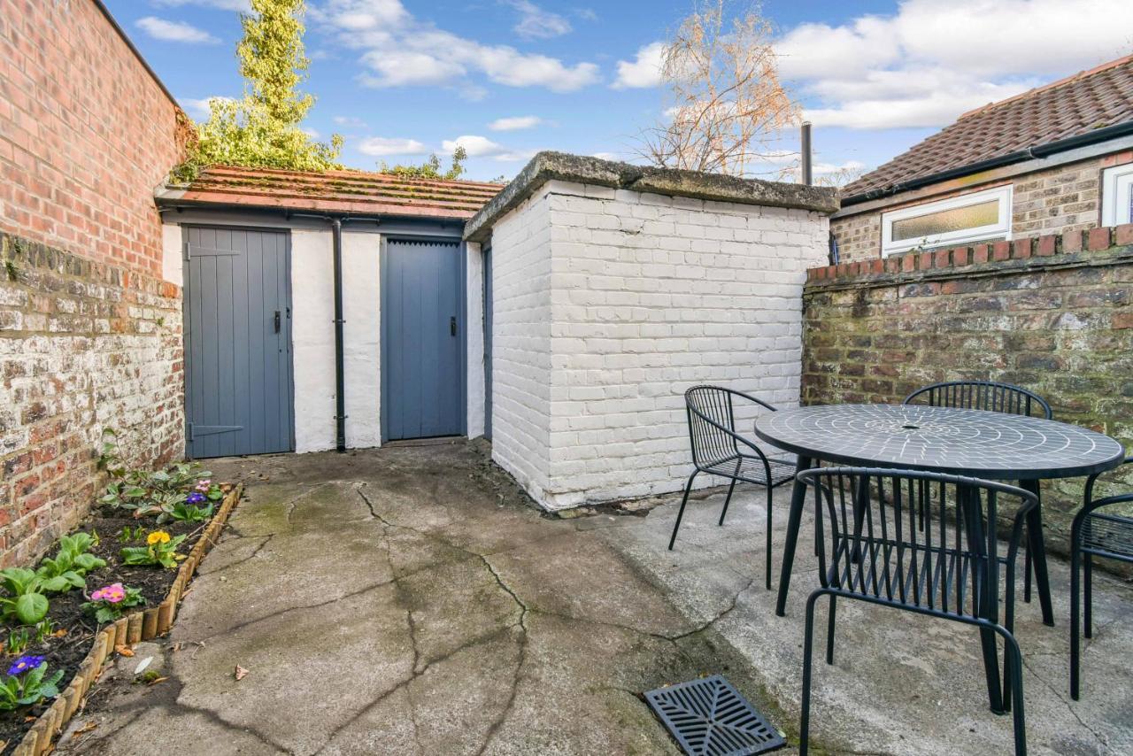 Bay Tree Cottage ヨーク エクステリア 写真